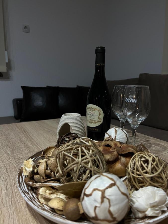 Guest House Tanevi 代温 外观 照片