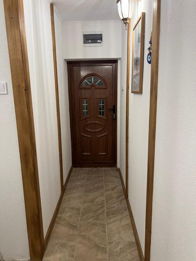 Guest House Tanevi 代温 外观 照片