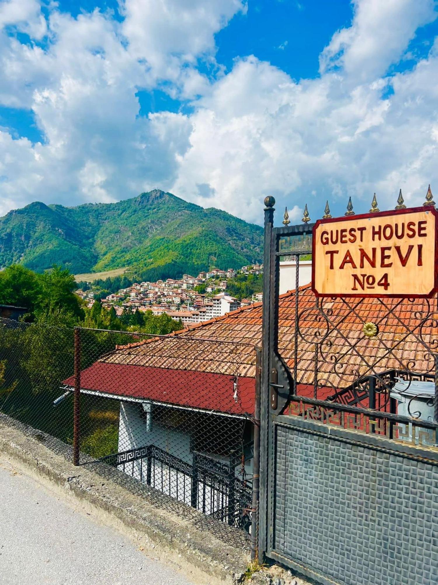 Guest House Tanevi 代温 外观 照片